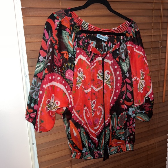 Desigual Large sheer pullover blouse. - Picture 2 of 5